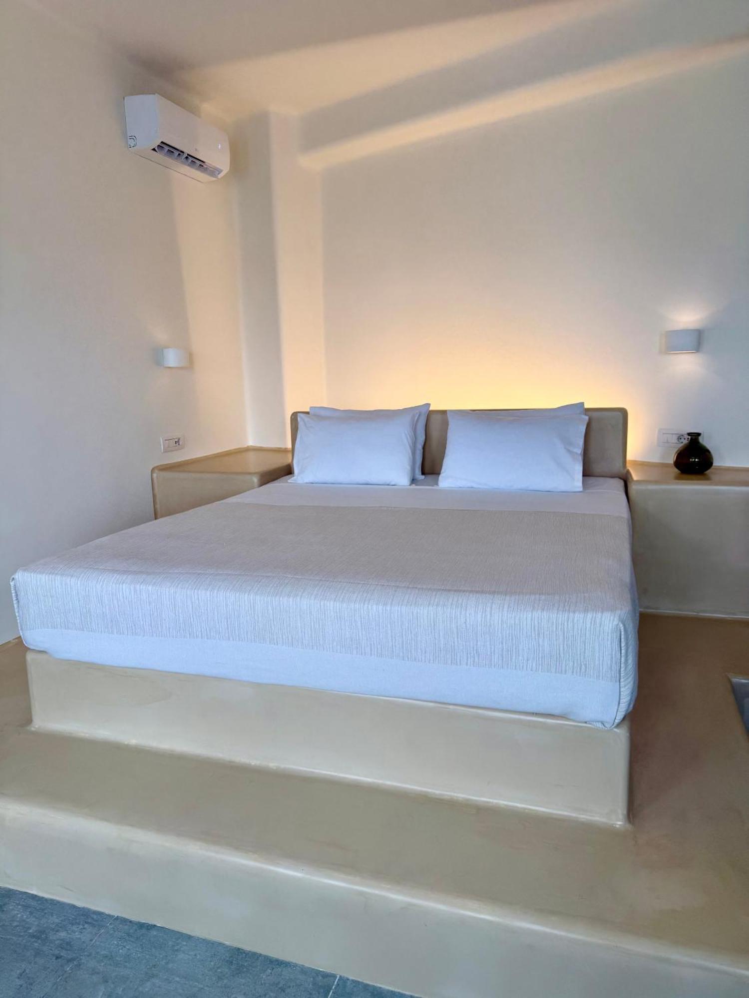 Akrorama Private Villas And Suites Akrotiri  Exterior photo